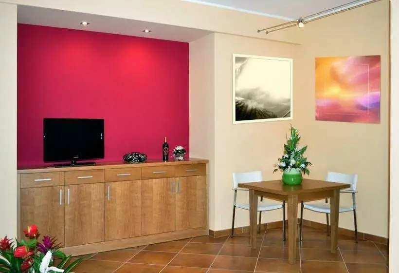 Sviitti, Mingone Hotel Ristorante