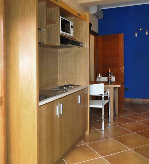 شقة غرفة واحدة, Mingone Hotel Ristorante