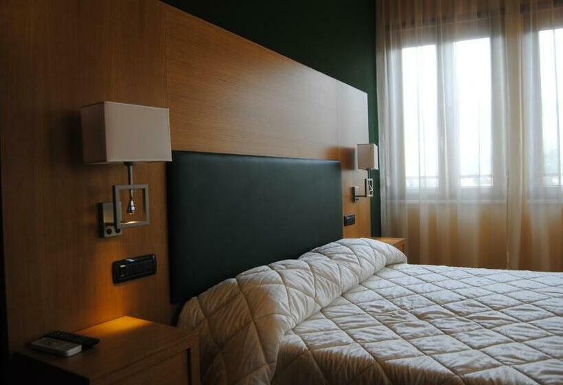 جناح, Mingone Hotel Ristorante