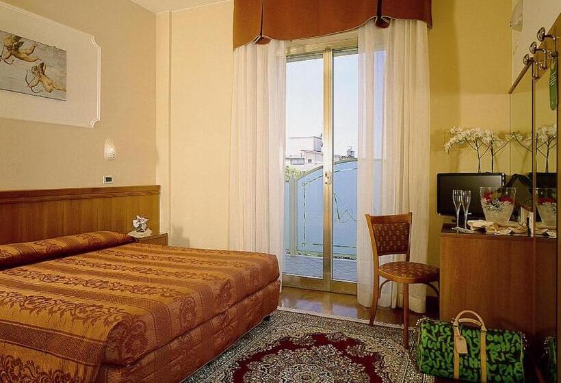 스탠다드 룸, Alexander