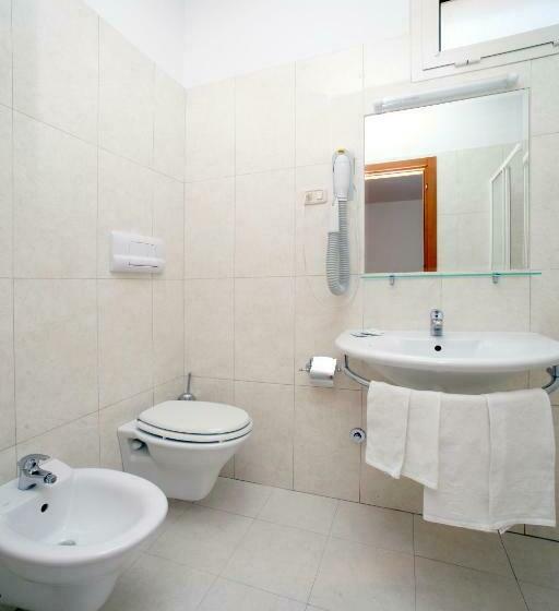 スタンダードルーム, Bikini