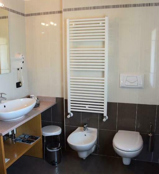 חדר סופריור, C25