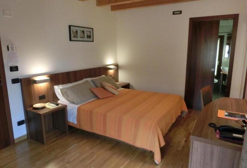 חדר סטנדרט, C25