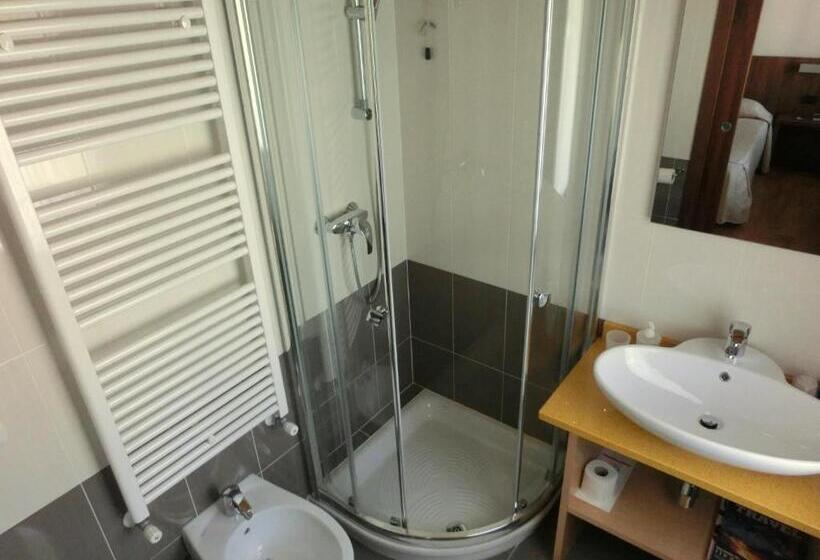 חדר סטנדרט, C25