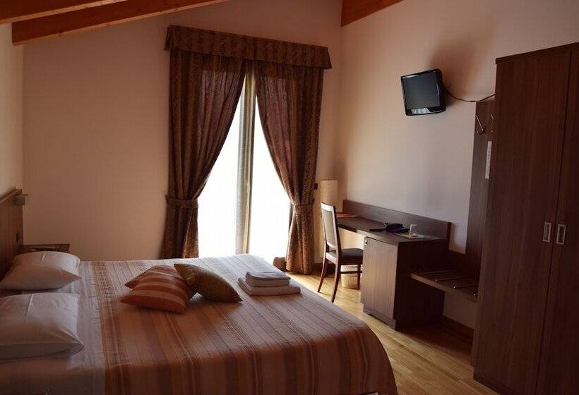 חדר סופריור, C25