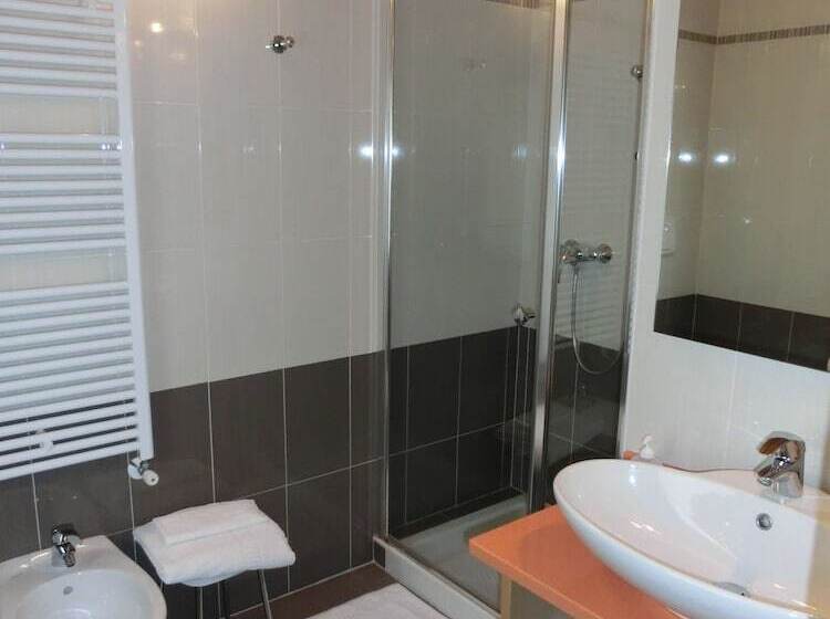 חדר סופריור, C25