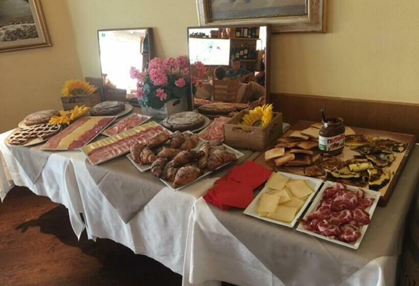 חדר סטנדרט עם מרפסת, Concordia