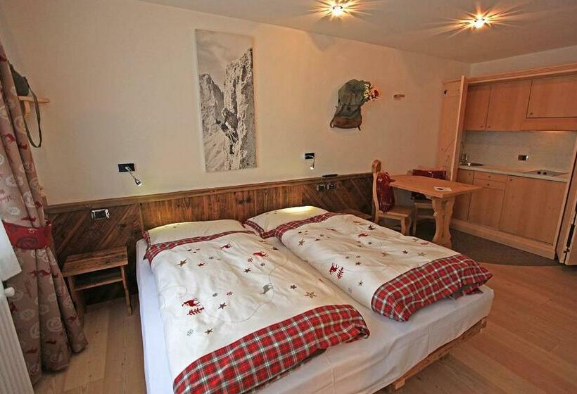 标准间, Garnì Ladin