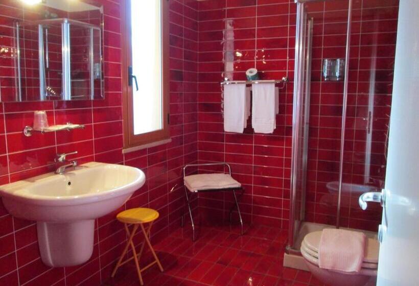 スタンダードトリプルルーム, I Colori