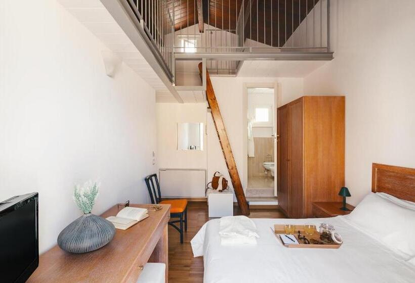 غرفة قياسية ثلاثية, Il Borgo Ritrovato   Albergo Diffuso