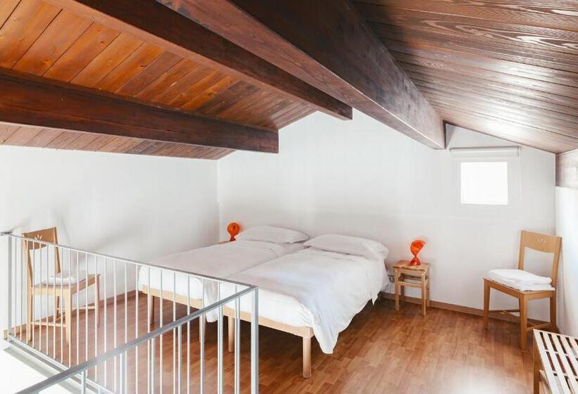 جناح جونيور مزوَّد بشرفة, Il Borgo Ritrovato   Albergo Diffuso