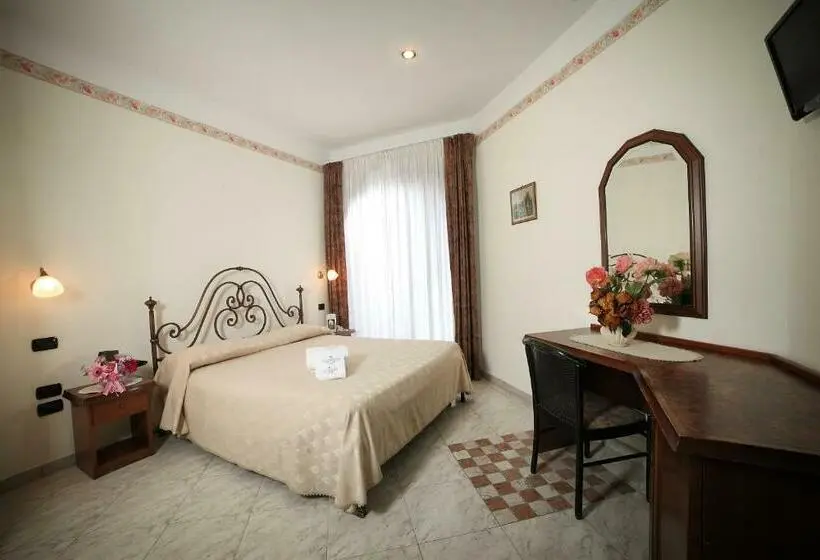 Standard-huone, Il Castello