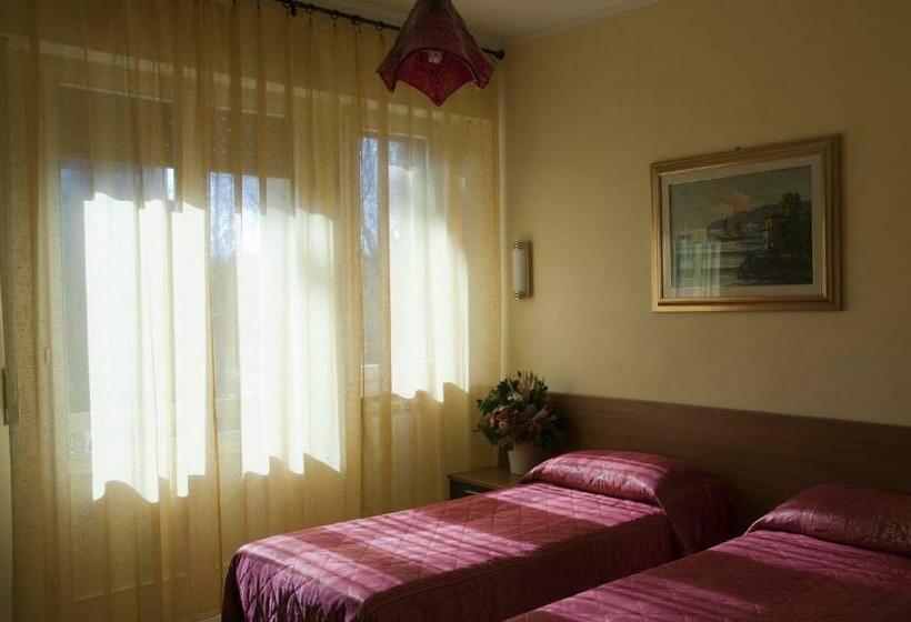 クラシックルーム, Il Cavaliere Nero