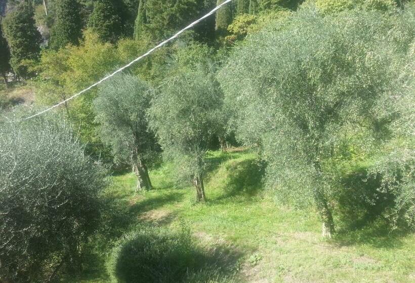 سوییت جونیور با بالکن, Locanda Ruscello Garnì