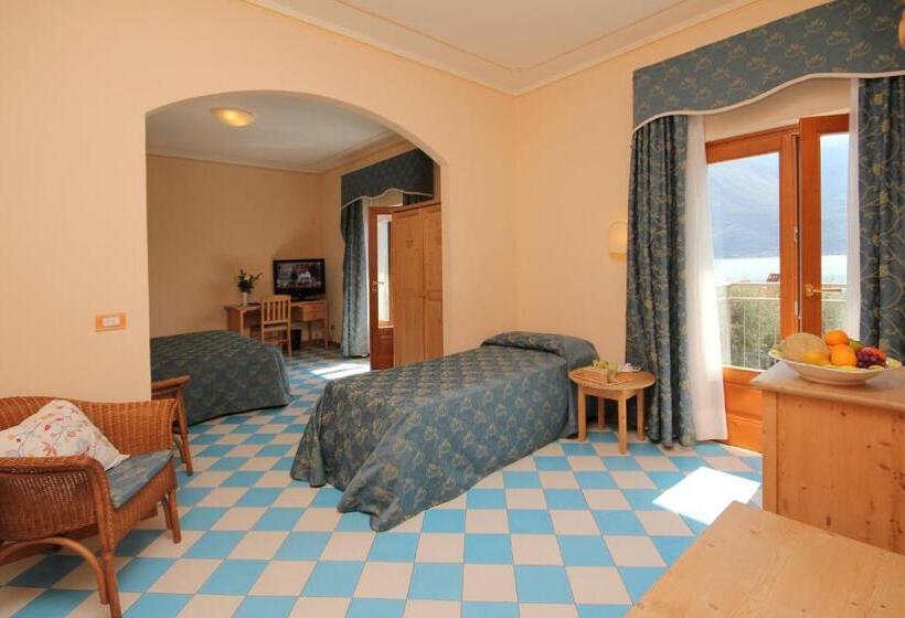 سوییت جونیور با چشم‌انداز دریاچه, Locanda Ruscello Garnì