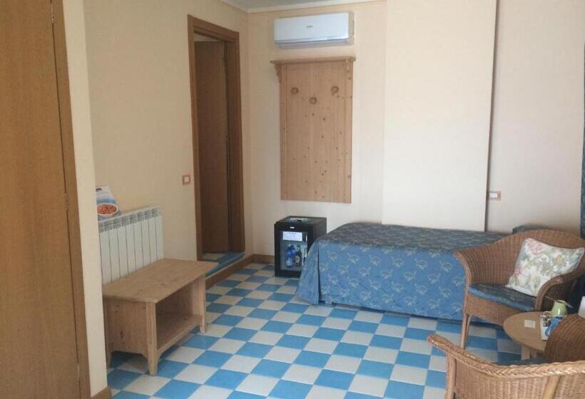 バルコニー付スタンダード４ベッドルーム, Locanda Ruscello Garnì