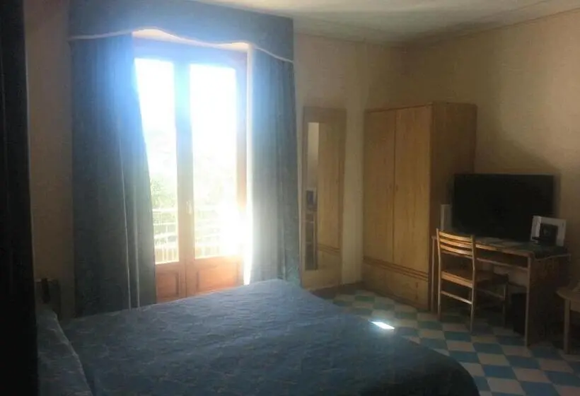 اتاق اکونومی, Locanda Ruscello Garnì