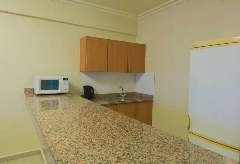 سوییت جونیور, Maroko Bayshore Suites