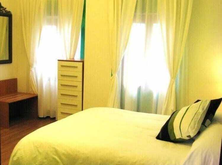 Четырехместный Номер Стандарт, Monterosso Alto