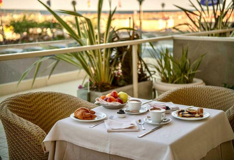 Triple Room Sea View, Orchidea
