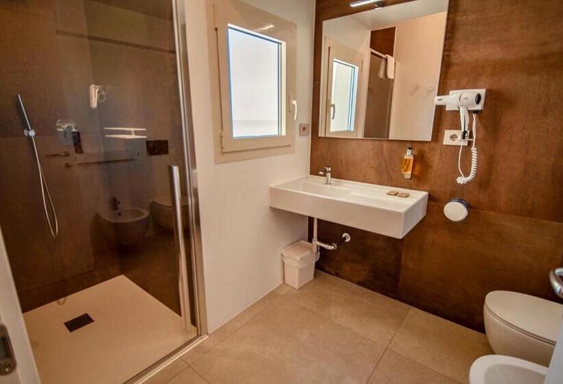 Quarto Superior, Orchidea