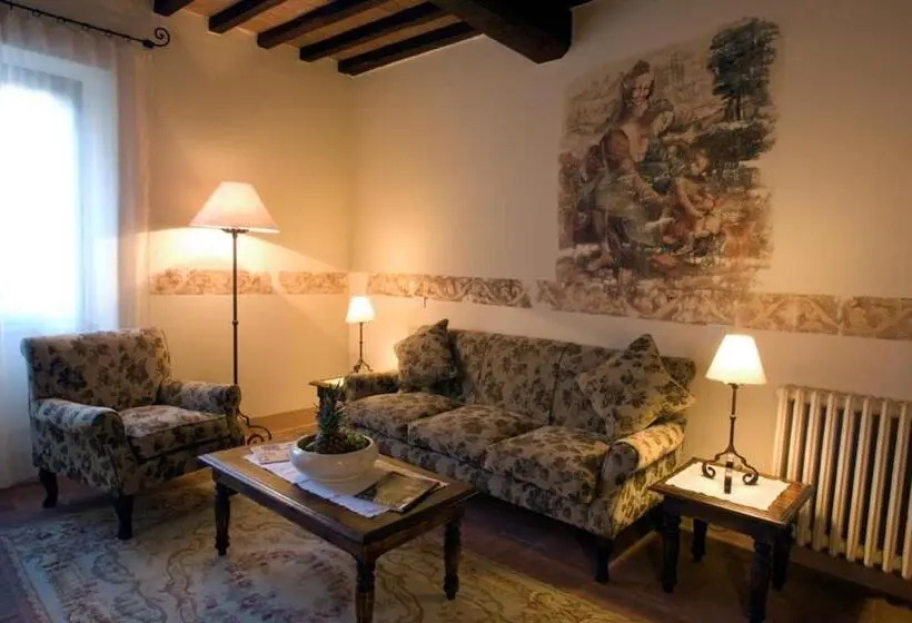 Perhesviitti, Palazzo Brandano