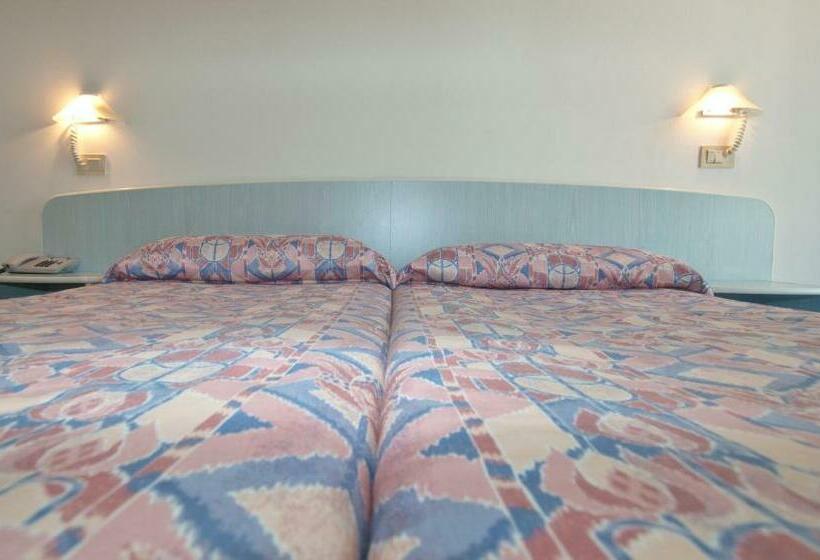 スタンダード4人部屋, Park Spiaggia