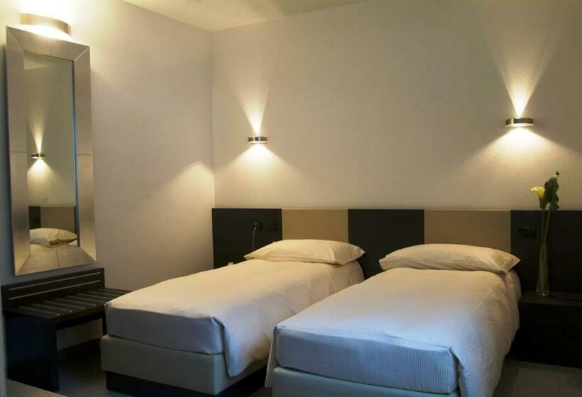 标准单人间, San Lorenzo Chiavenna