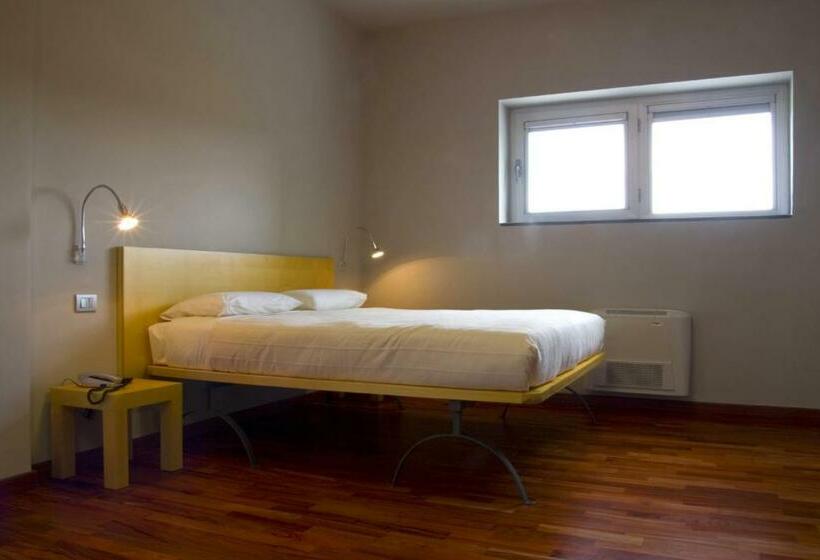 带露台的小型套房, San Lorenzo Si Alberga