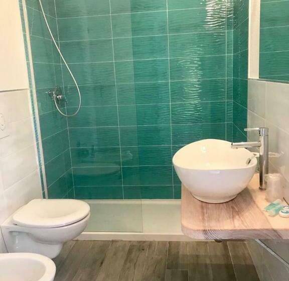 غرفة قياسية, Sandalion