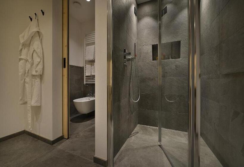 سوییت جونیور, Valtellina