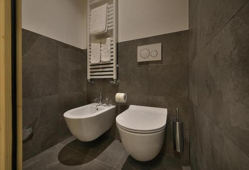 اتاق لوکس, Valtellina