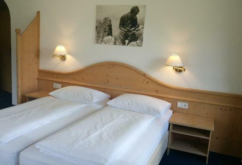 Номер Стандарт, Waldheim