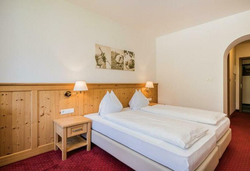 Номер Стандарт с Балконом, Waldheim