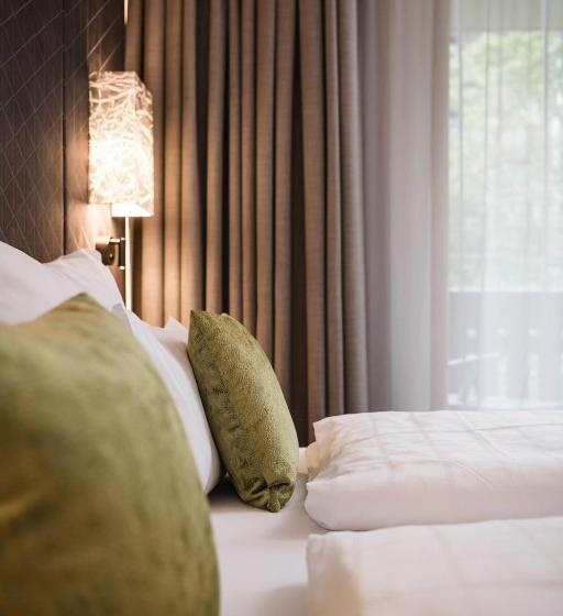 חדר סטנדרט, Waldhof