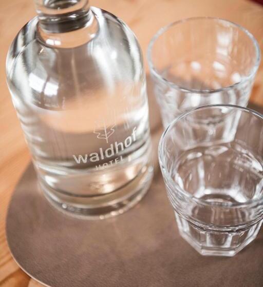 חדר דלוקס, Waldhof