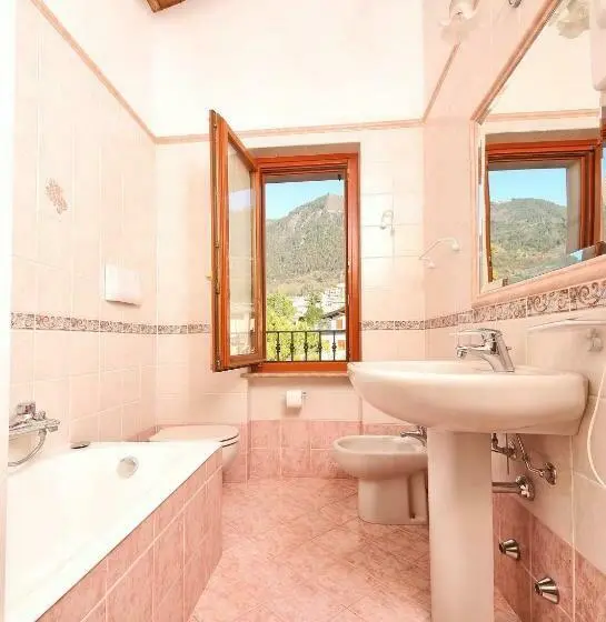 Superior-huoneisto 2 Makuuhuonetta, Residence Casa Gardola, Gtsgroup