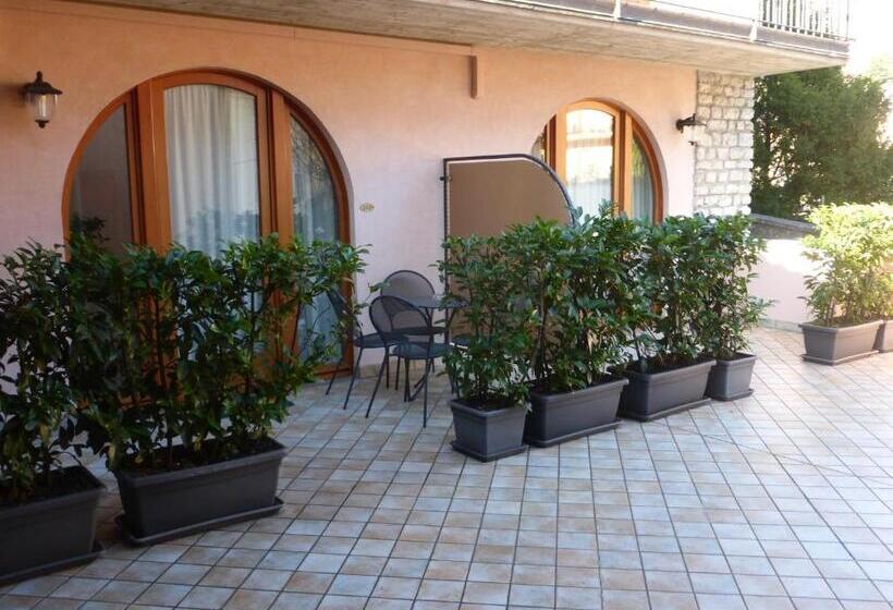 Семейное Студио, Residence Casa Gardola, Gtsgroup