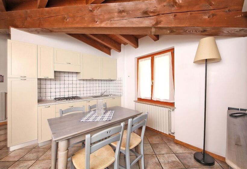 آپارتمان خانوادگی 2 خوابه, Residence Casa Gardola, Gtsgroup