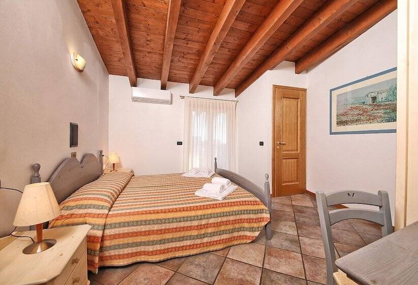 Семейные Апартаменты 3 Спальни, Residence Casa Gardola, Gtsgroup