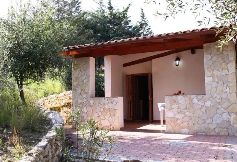 استودیوی استاندارد, Residence Gli Stingi