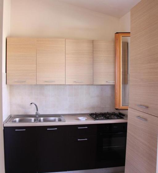 استودیوی سوپریور, Residence Gli Stingi