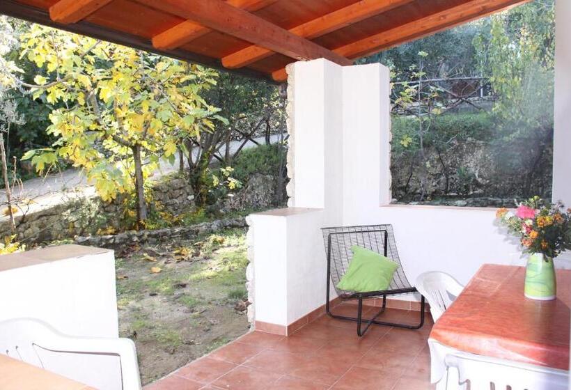 آپارتمان 2 خوابه, Residence Gli Stingi