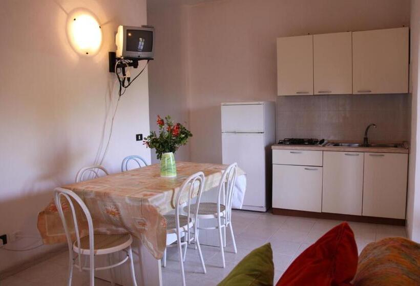 آپارتمان 1 خوابه, Residence Gli Stingi