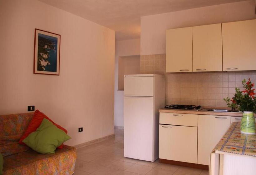 آپارتمان 1 خوابه, Residence Gli Stingi