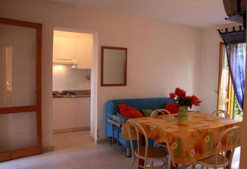 آپارتمان 1 خوابه, Residence Gli Stingi