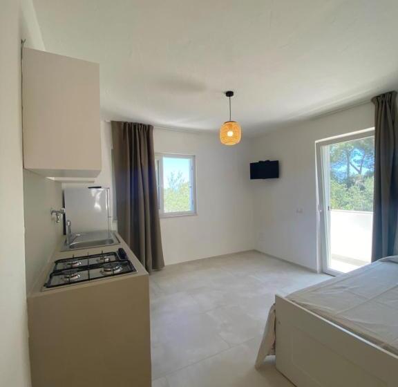 سوییت جونیور, Residence Gli Stingi