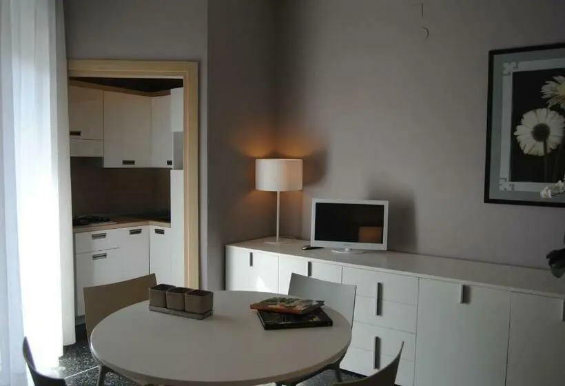 Huoneisto 1 Makuuhuone, Residence Oliveto