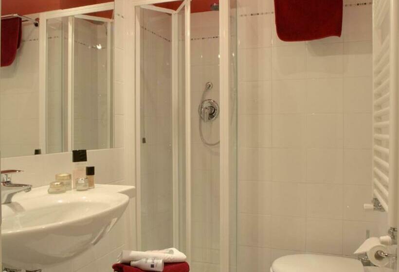 דירת חדר, Residence Oliveto