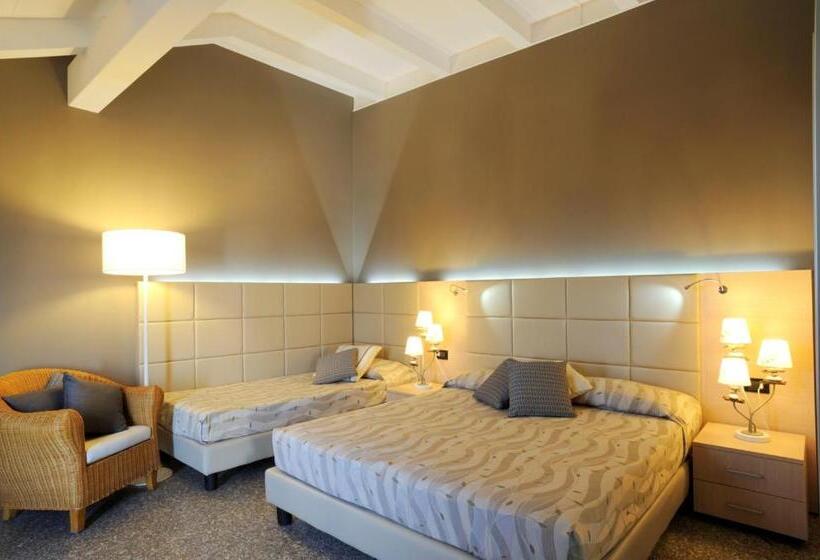 דירת פנטהאוז 2 חדרי שינה, Residence Oliveto